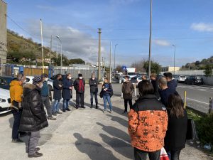 Fallimento CTP: Sit-in di Associazioni e cittadini al deposito di Pozzuoli